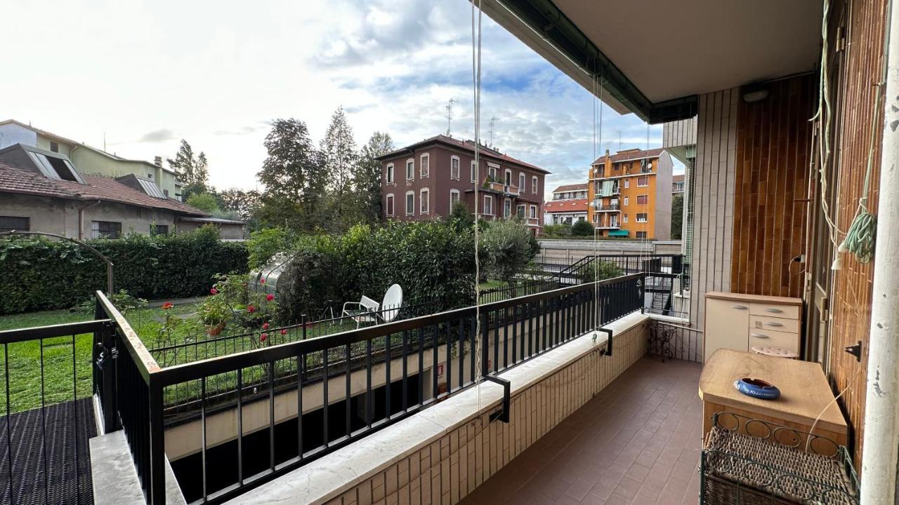 Dehomes - Two Bedrooms, Terrace, Wi-fi, Tram To Centre & Rho Fiera * Milano