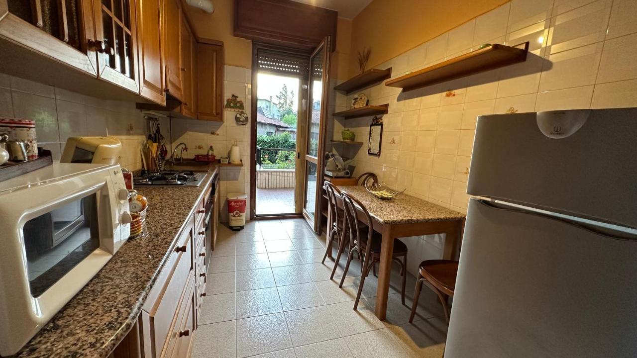 Appartamento Dehomes - Two Bedrooms, Terrace, Wi-fi, Tram To Centre & Rho Fiera *