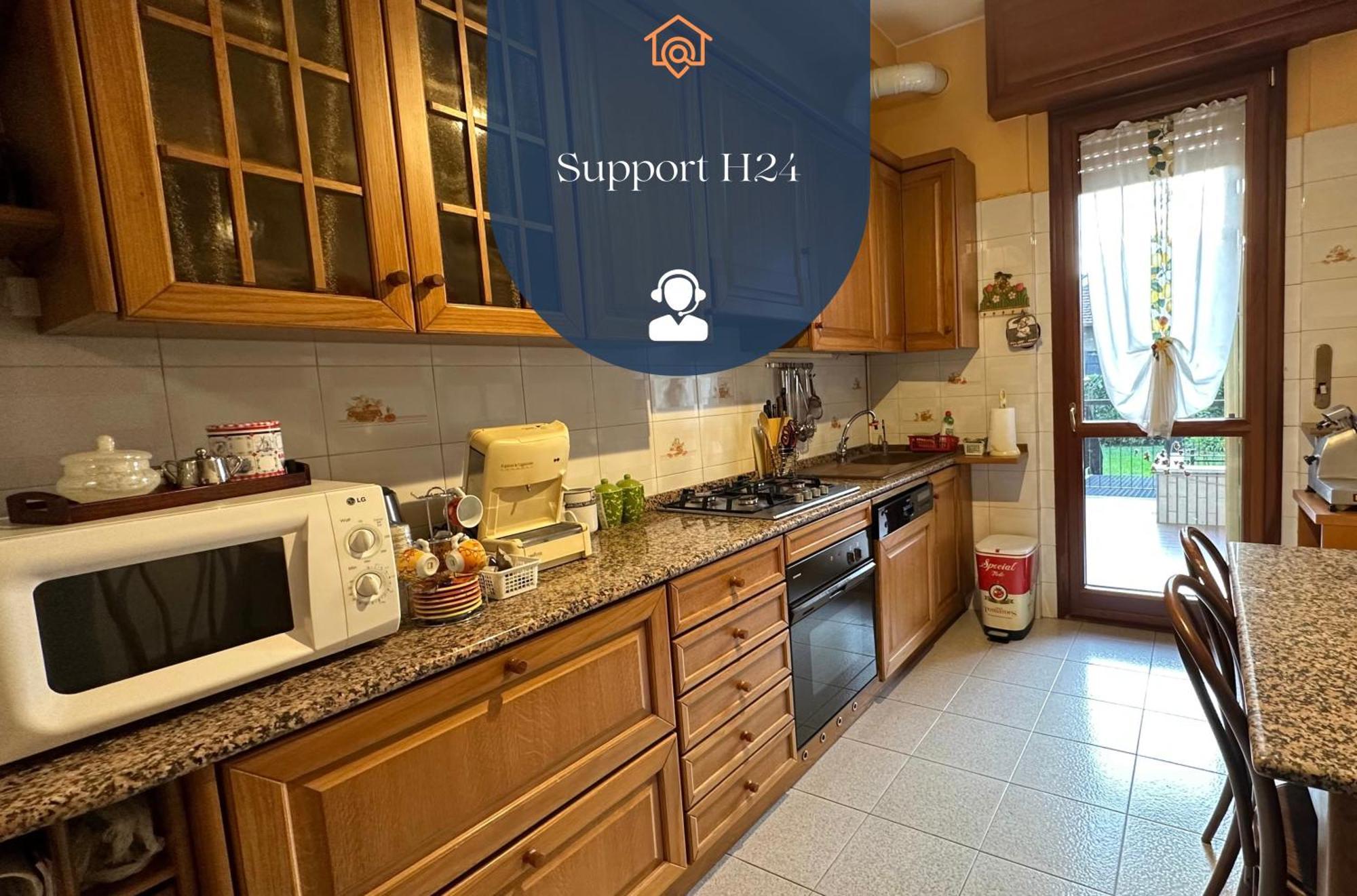 Dehomes - Two Bedrooms, Terrace, Wi-fi, Tram To Centre & Rho Fiera * Mailand